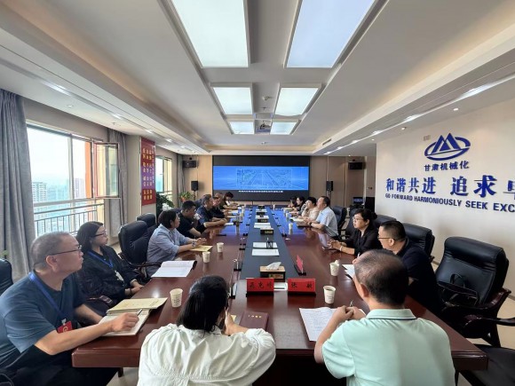 區(qū)人大開展《工會(huì)法》執(zhí)法檢查 助力構(gòu)建和諧穩(wěn)定勞動(dòng)關(guān)系